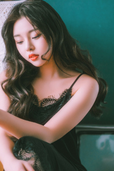 年轻女教师3